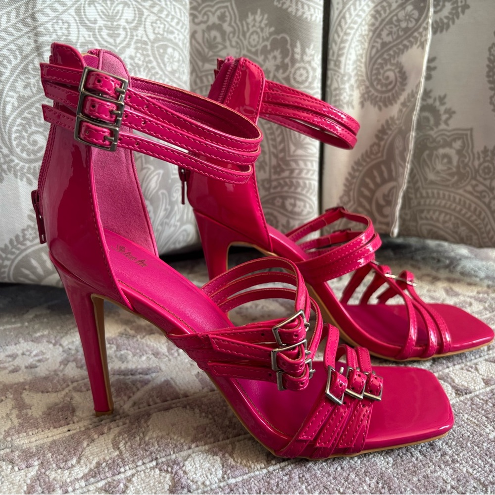 Pink Strappy 4” square toe heels with buckles